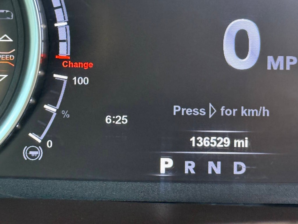 Ram 2500 Vehicle Full-screen Gallery Image 35