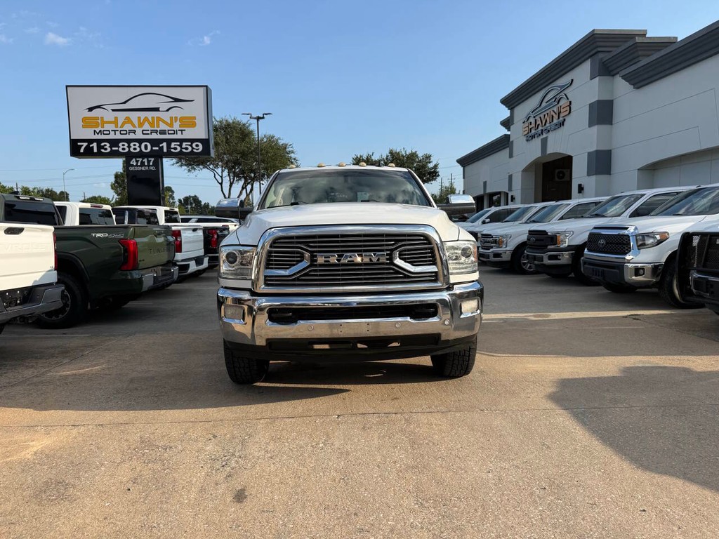 Ram 2500 Vehicle Full-screen Gallery Image 43
