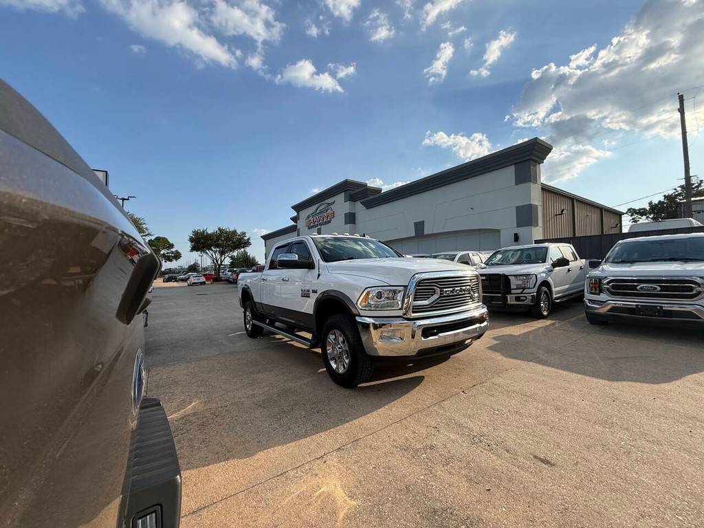 Ram 2500 Vehicle Full-screen Gallery Image 46