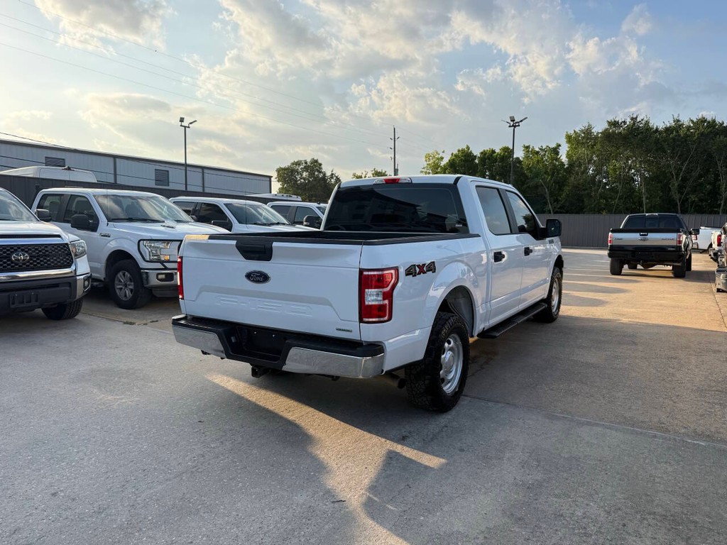 Ford F-150 Vehicle Full-screen Gallery Image 05
