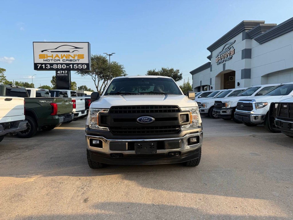 Ford F-150 Vehicle Full-screen Gallery Image 37