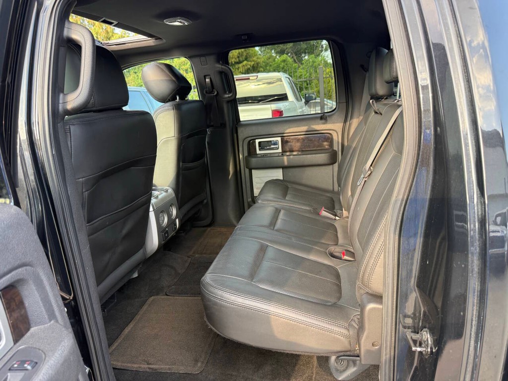 Ford F-150 Vehicle Full-screen Gallery Image 13