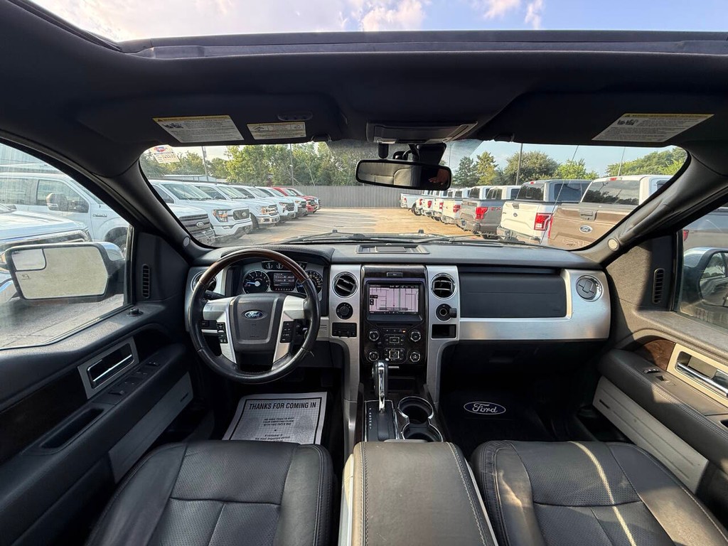 Ford F-150 Vehicle Full-screen Gallery Image 18