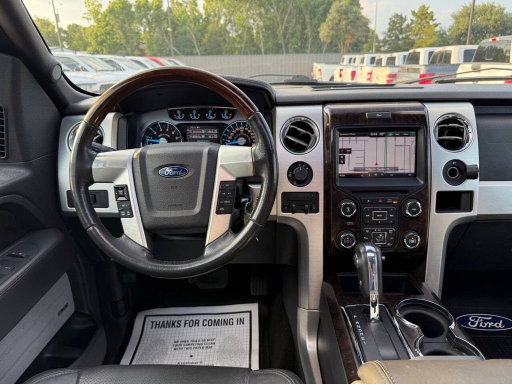 Ford F-150 Vehicle Full-screen Gallery Image 21