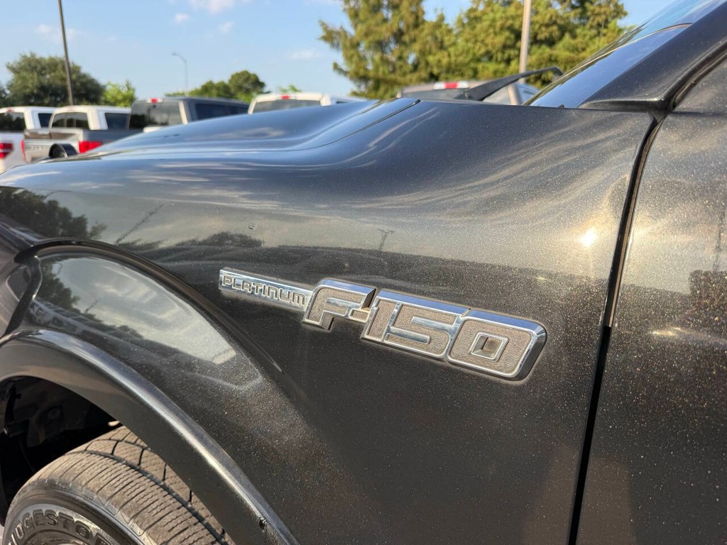 Ford F-150 Vehicle Full-screen Gallery Image 37