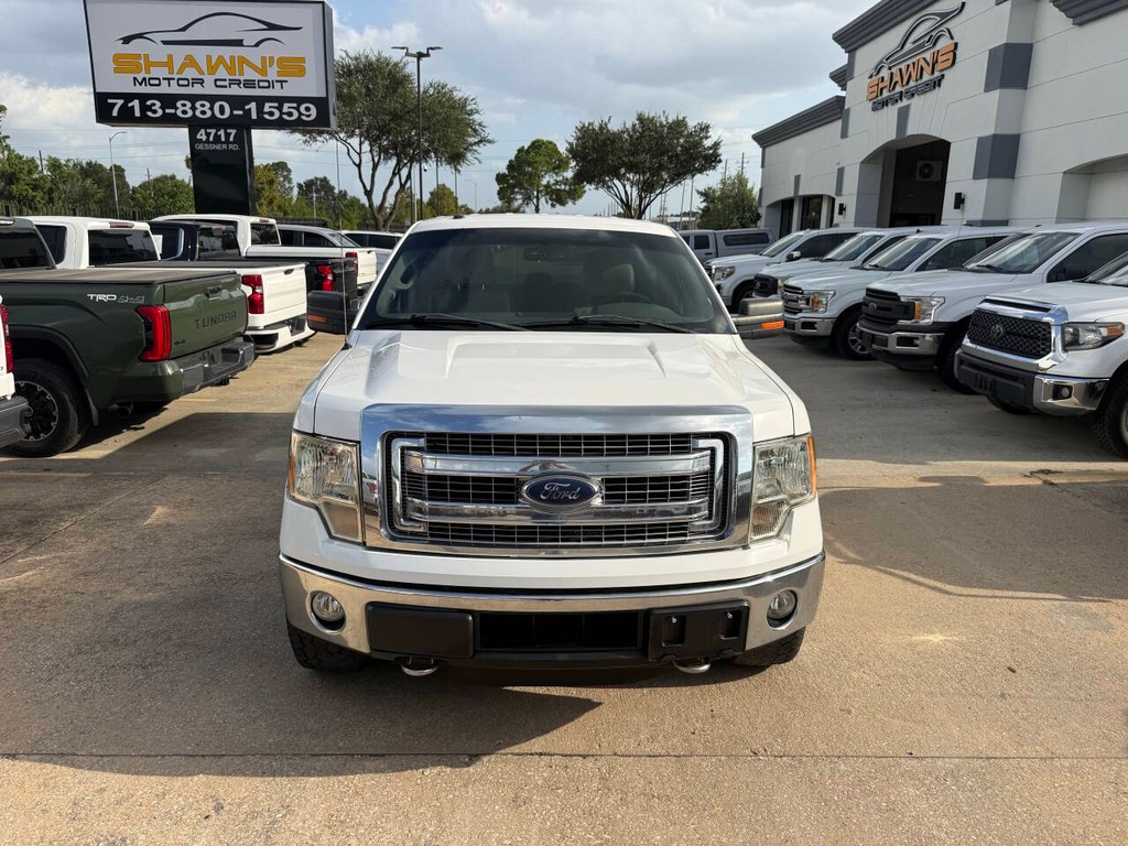Ford F-150 Vehicle Full-screen Gallery Image 39
