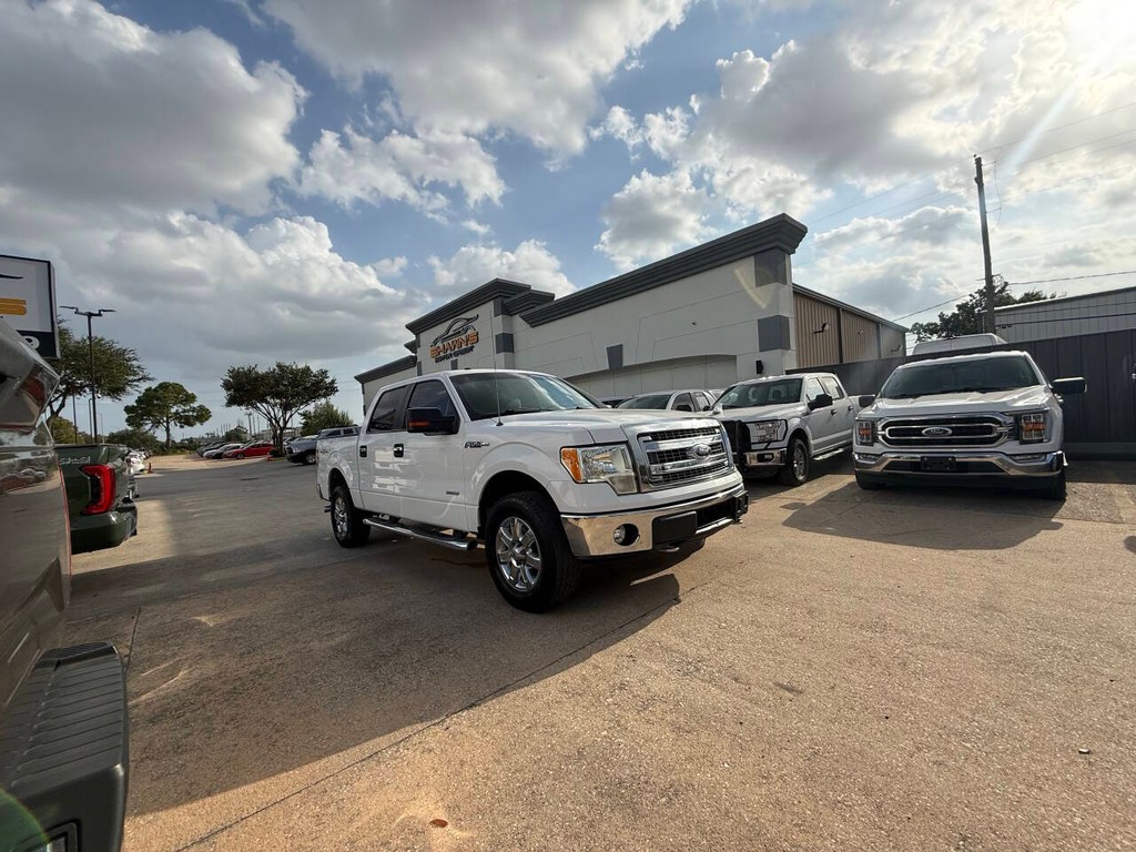 Ford F-150 Vehicle Full-screen Gallery Image 43
