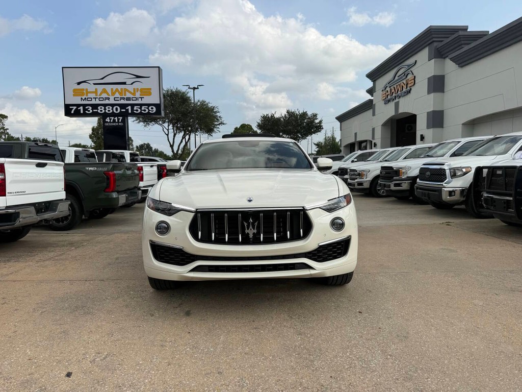 Maserati Levante Vehicle Full-screen Gallery Image 42