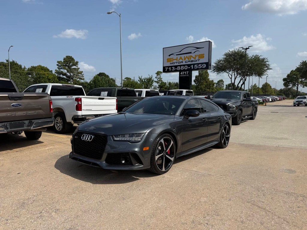 Audi RS 7 Vehicle Full-screen Gallery Image 03