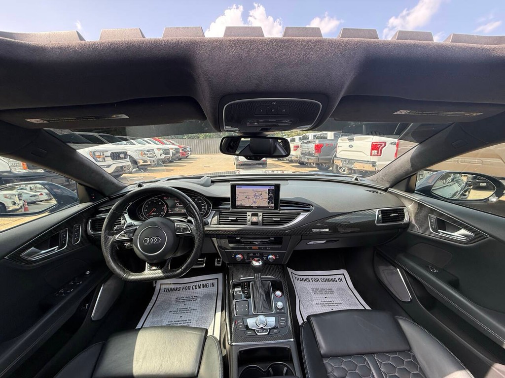 Audi RS 7 Vehicle Full-screen Gallery Image 19