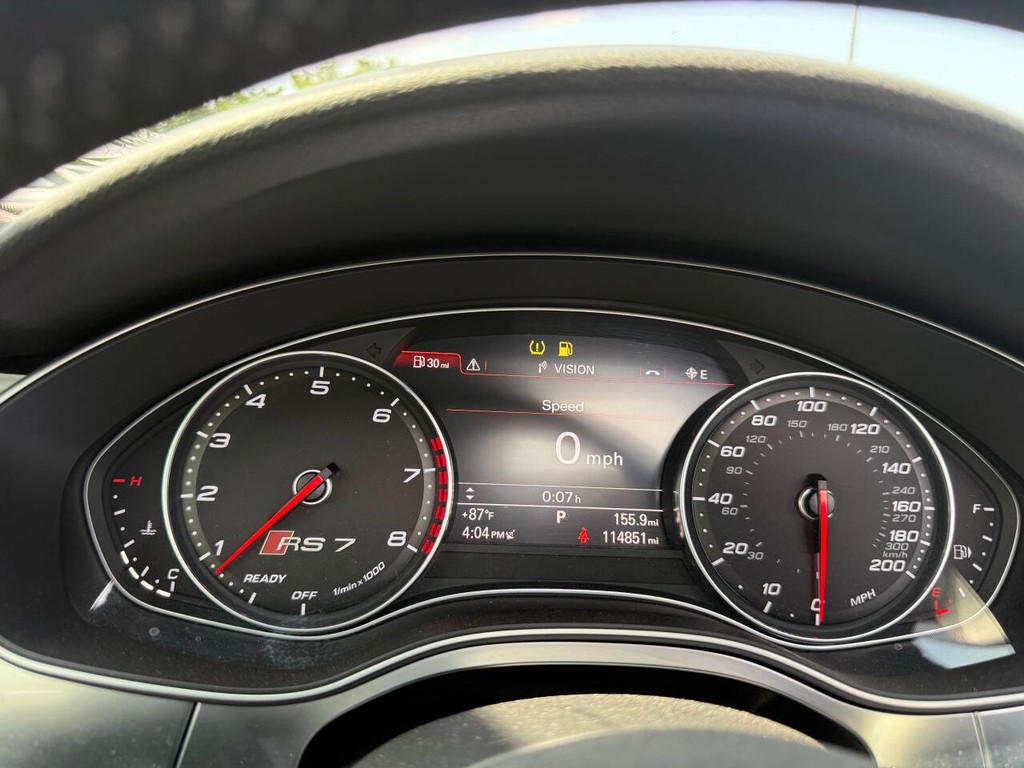 Audi RS 7 Vehicle Full-screen Gallery Image 31