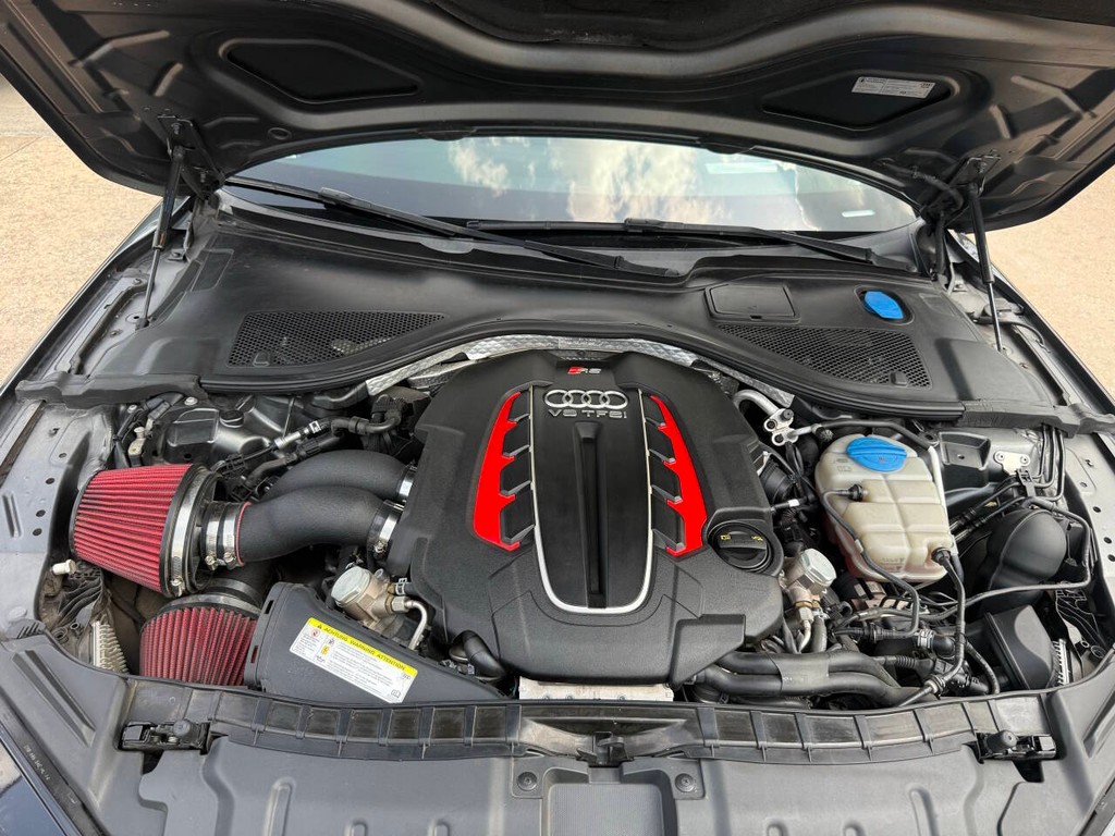 Audi RS 7 Vehicle Full-screen Gallery Image 35