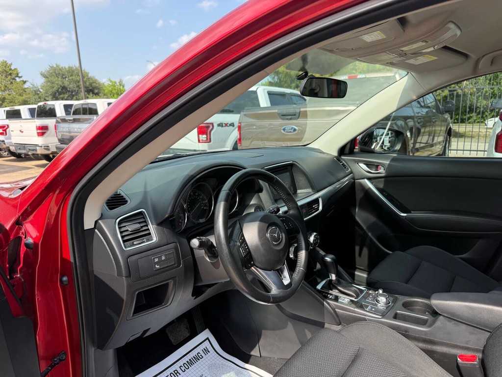Mazda CX-5 Vehicle Full-screen Gallery Image 07