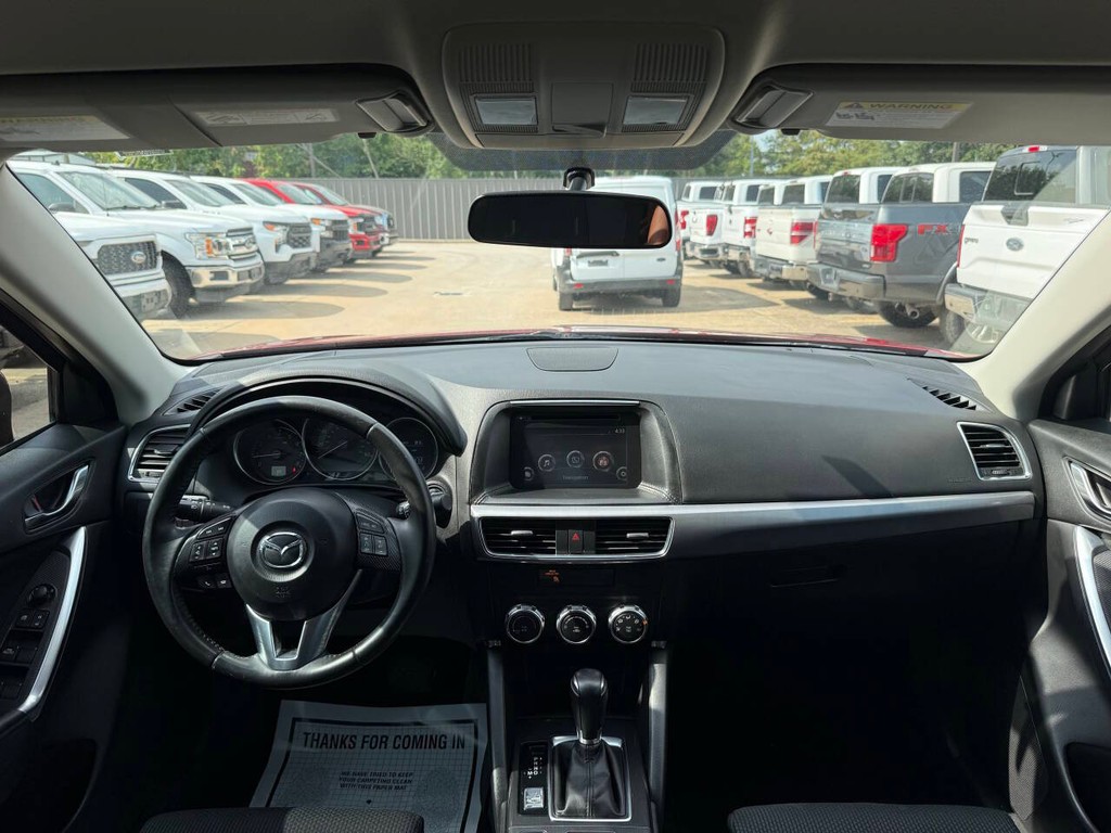 Mazda CX-5 Vehicle Full-screen Gallery Image 17