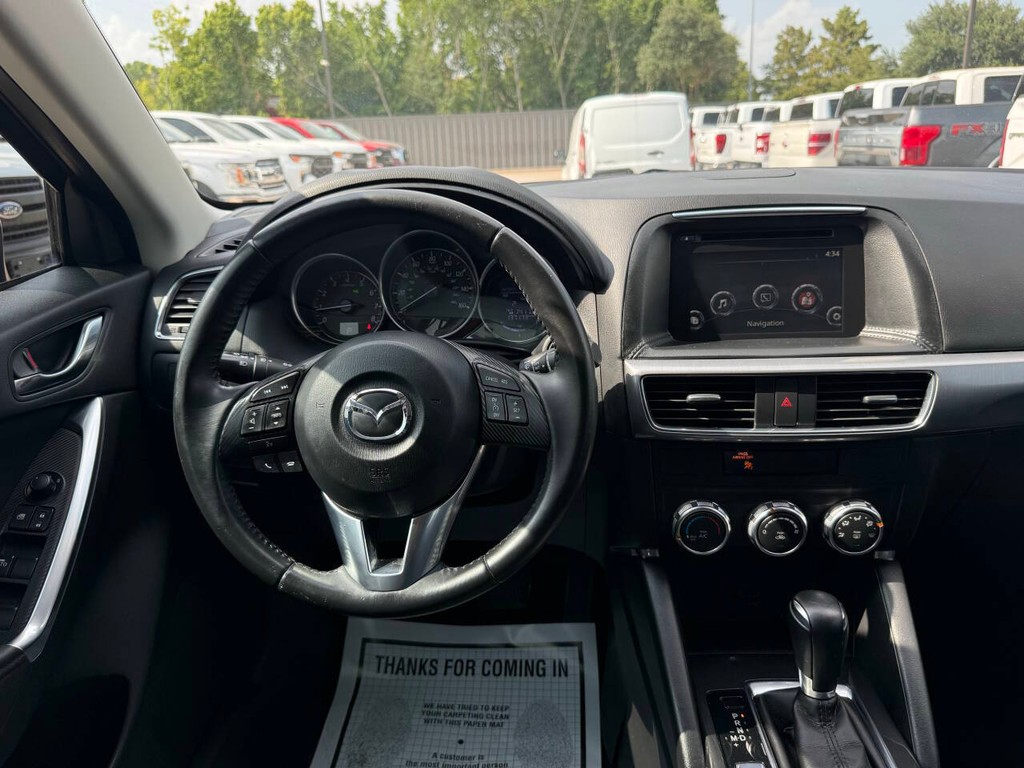 Mazda CX-5 Vehicle Full-screen Gallery Image 21