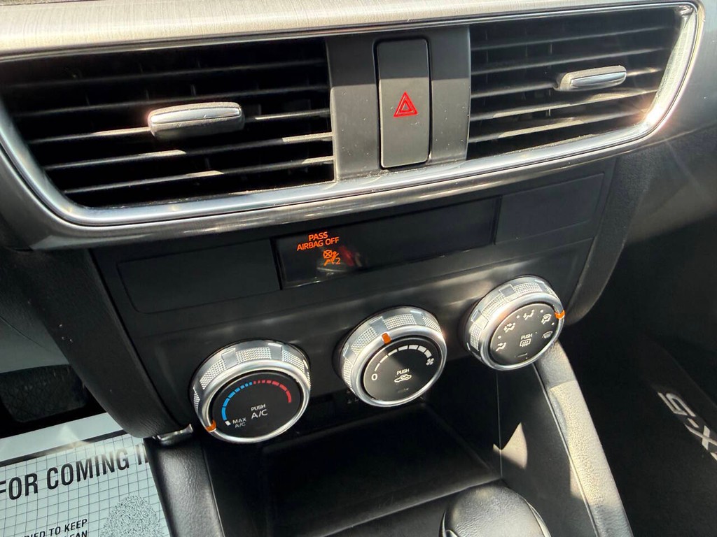 Mazda CX-5 Vehicle Full-screen Gallery Image 27