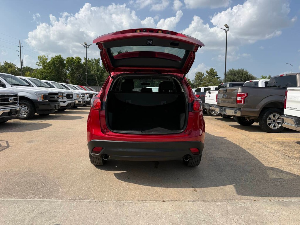 Mazda CX-5 Vehicle Full-screen Gallery Image 35