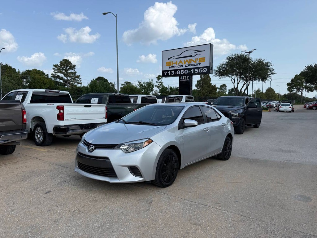 Toyota Corolla Vehicle Full-screen Gallery Image 03