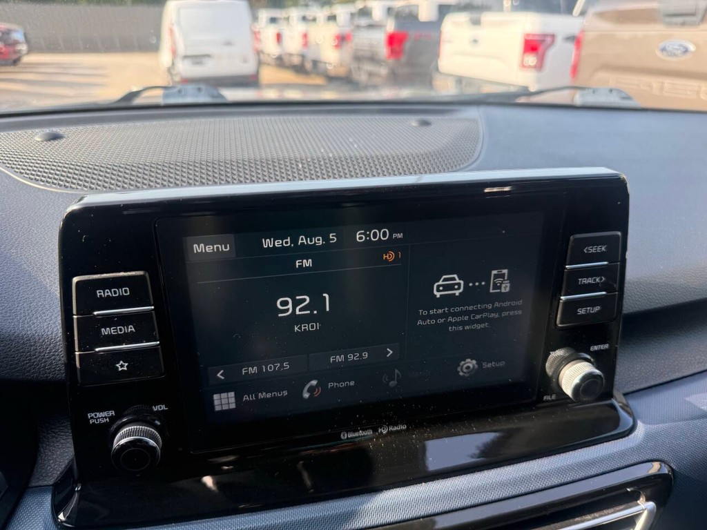 Kia Seltos Vehicle Full-screen Gallery Image 25