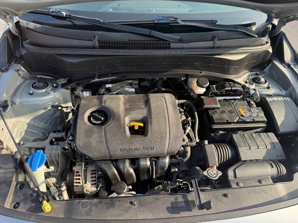 Kia Seltos Vehicle Full-screen Gallery Image 33