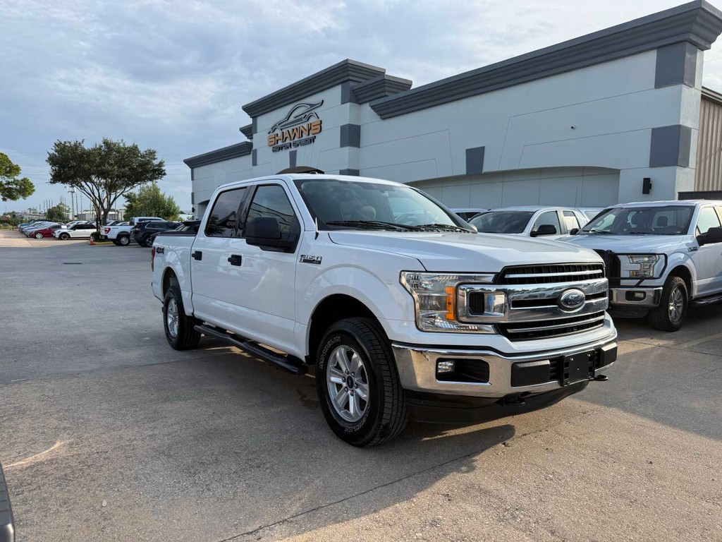 Ford F-150 Vehicle Full-screen Gallery Image 02