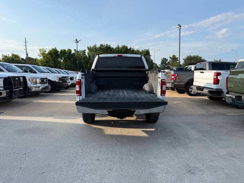 Ford F-150 Vehicle Full-screen Gallery Image 39