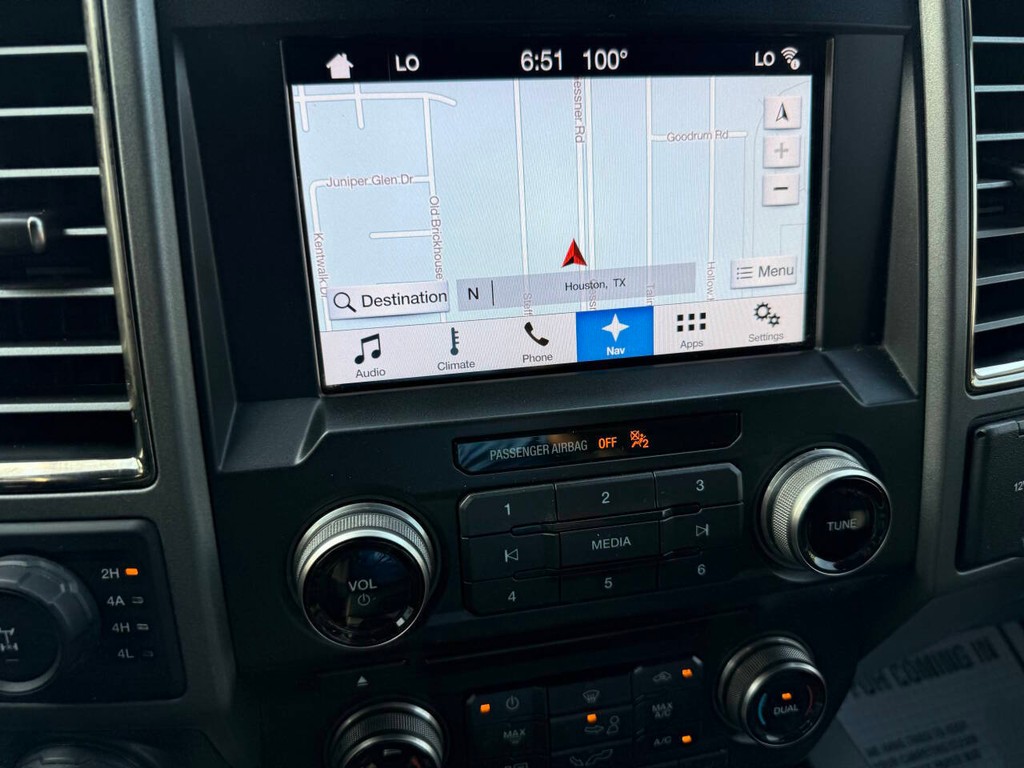 Ford F-150 Vehicle Full-screen Gallery Image 27