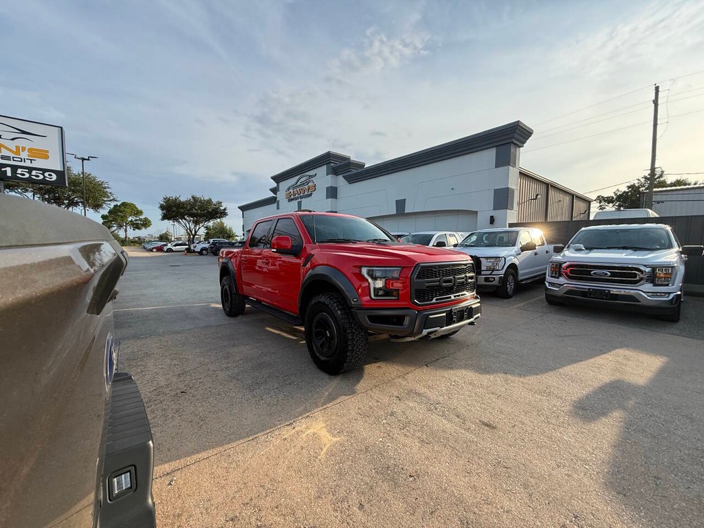 Ford F-150 Vehicle Full-screen Gallery Image 44