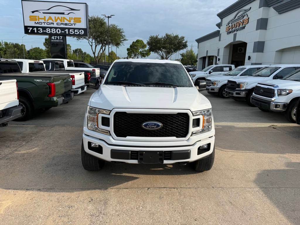 Ford F-150 Vehicle Full-screen Gallery Image 40
