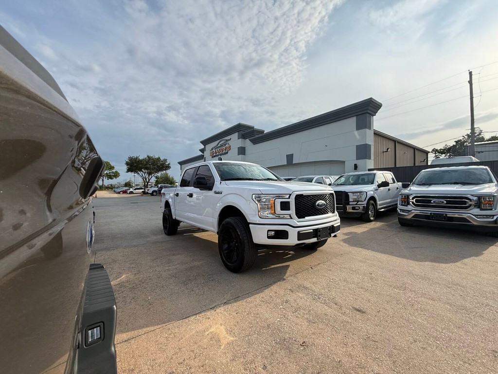 Ford F-150 Vehicle Full-screen Gallery Image 44