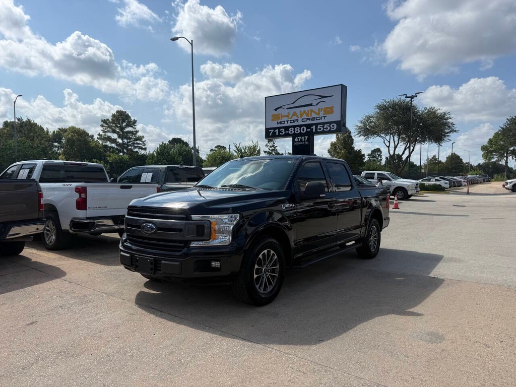 Ford F-150 Vehicle Full-screen Gallery Image 04