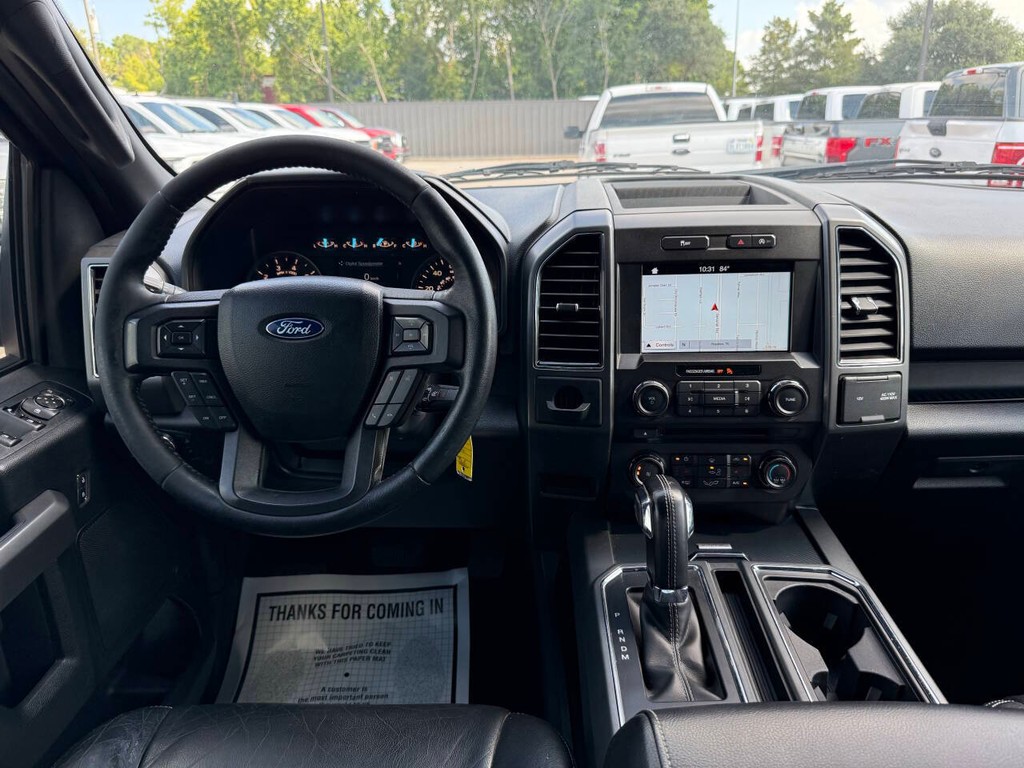 Ford F-150 Vehicle Full-screen Gallery Image 21