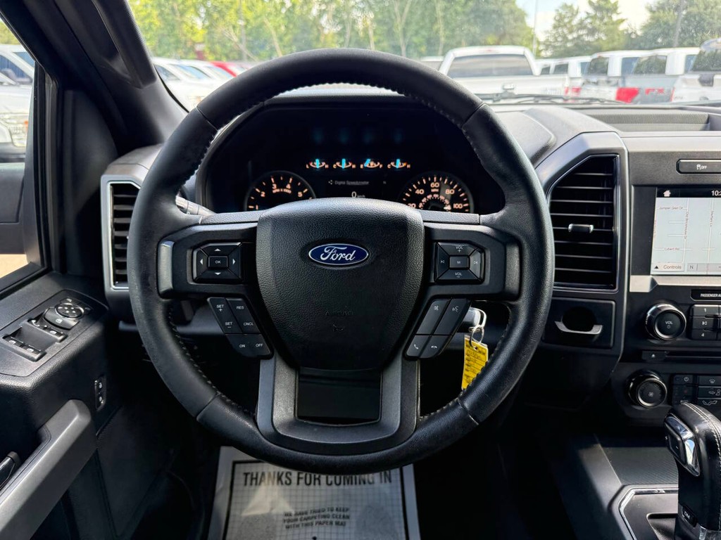 Ford F-150 Vehicle Full-screen Gallery Image 22