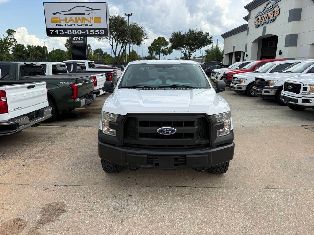Ford F-150 Vehicle Full-screen Gallery Image 38