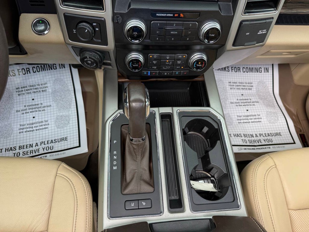 Ford F-150 Vehicle Full-screen Gallery Image 29