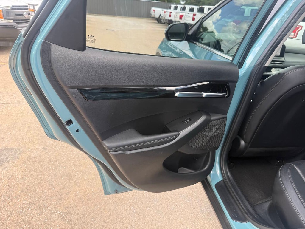 Kia Seltos Vehicle Full-screen Gallery Image 14