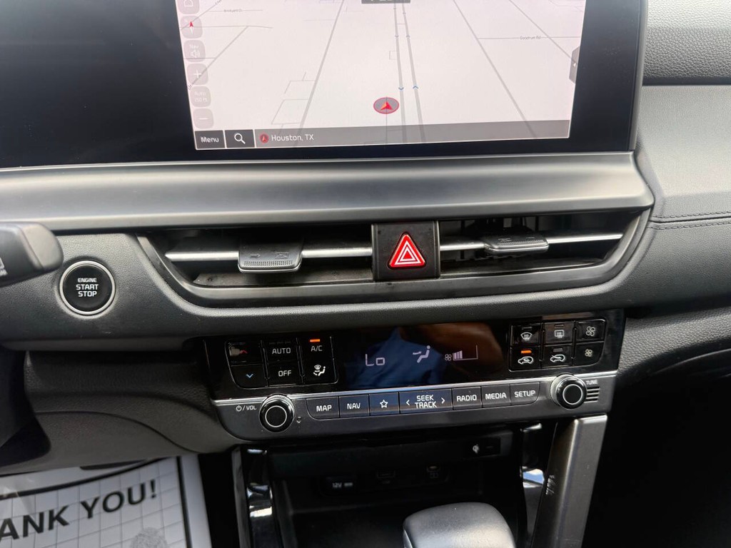Kia Seltos Vehicle Full-screen Gallery Image 27