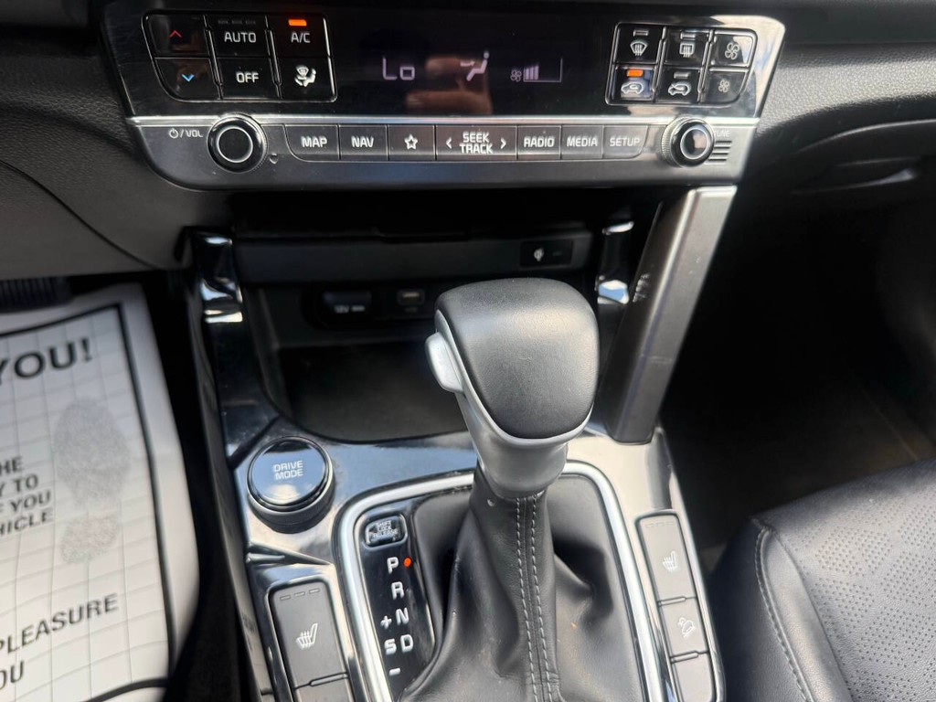 Kia Seltos Vehicle Full-screen Gallery Image 28