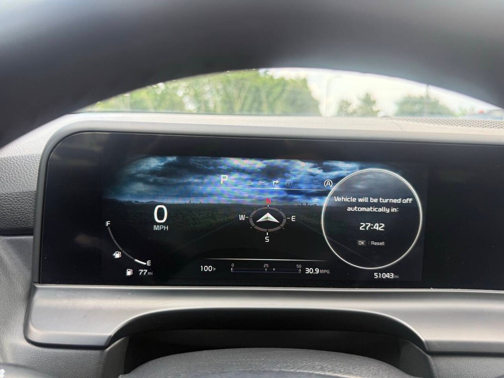 Kia Seltos Vehicle Full-screen Gallery Image 31