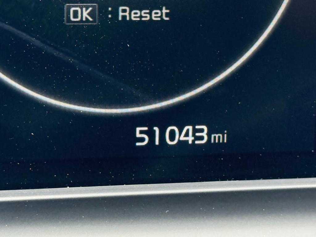 Kia Seltos Vehicle Full-screen Gallery Image 32