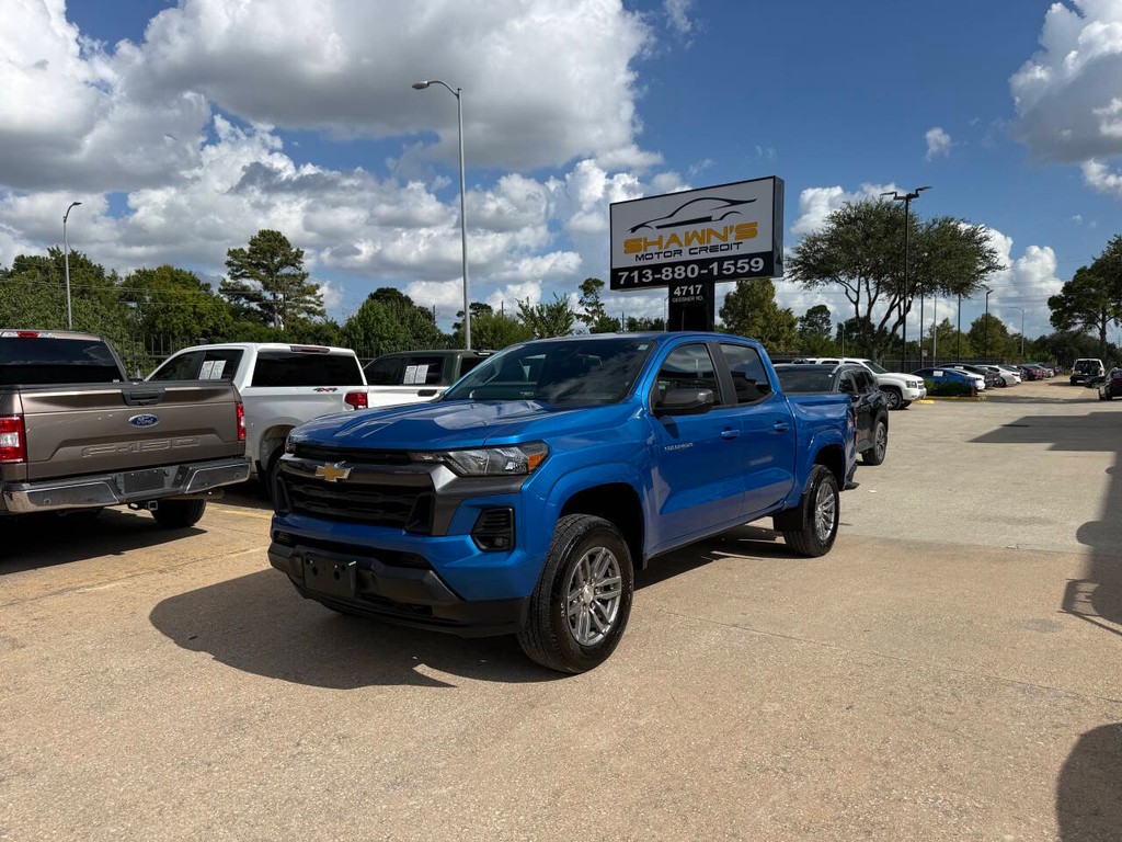 Chevrolet Colorado Vehicle Full-screen Gallery Image 03