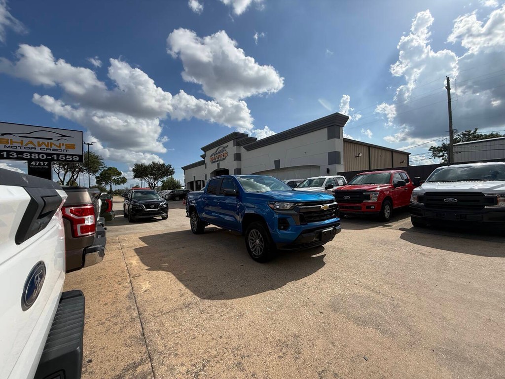 Chevrolet Colorado Vehicle Full-screen Gallery Image 42