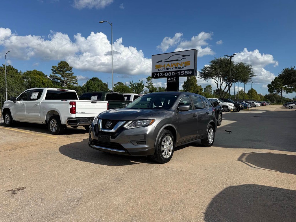 Nissan Rogue Vehicle Full-screen Gallery Image 40