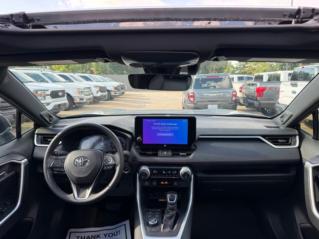 Toyota RAV4 Prime Vehicle Full-screen Gallery Image 17