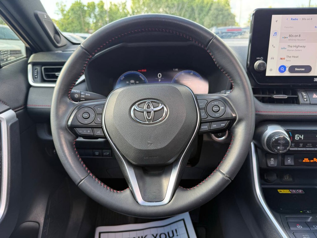 Toyota RAV4 Prime Vehicle Full-screen Gallery Image 21