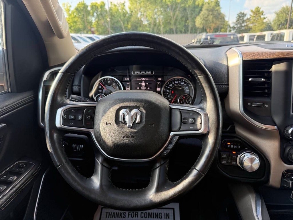Ram 1500 Vehicle Full-screen Gallery Image 22