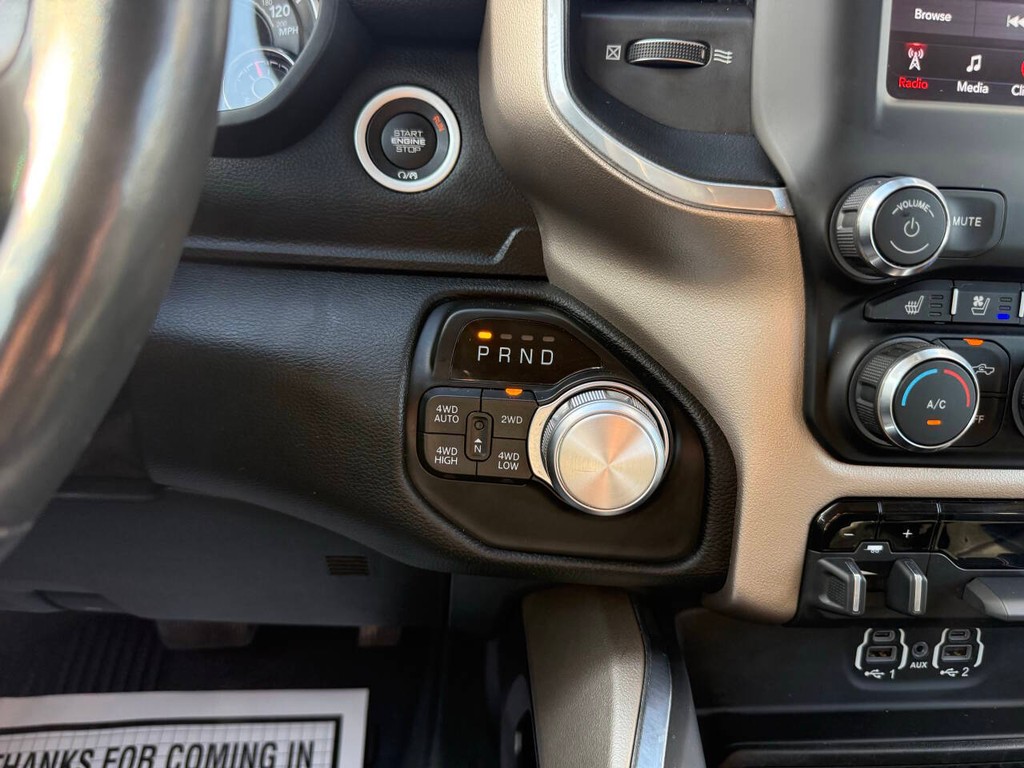 Ram 1500 Vehicle Full-screen Gallery Image 28