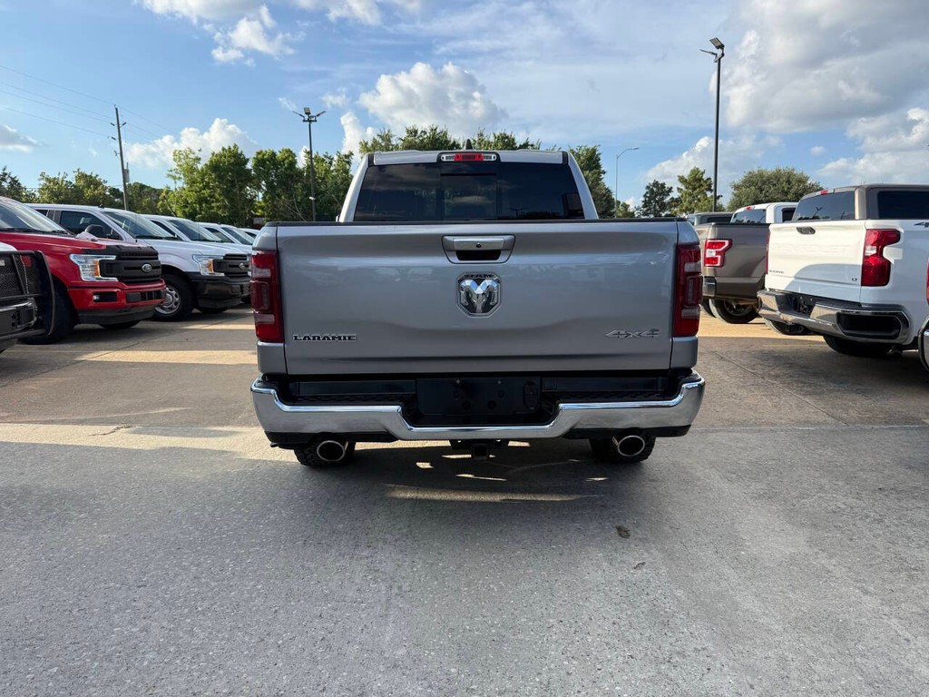 Ram 1500 Vehicle Full-screen Gallery Image 37
