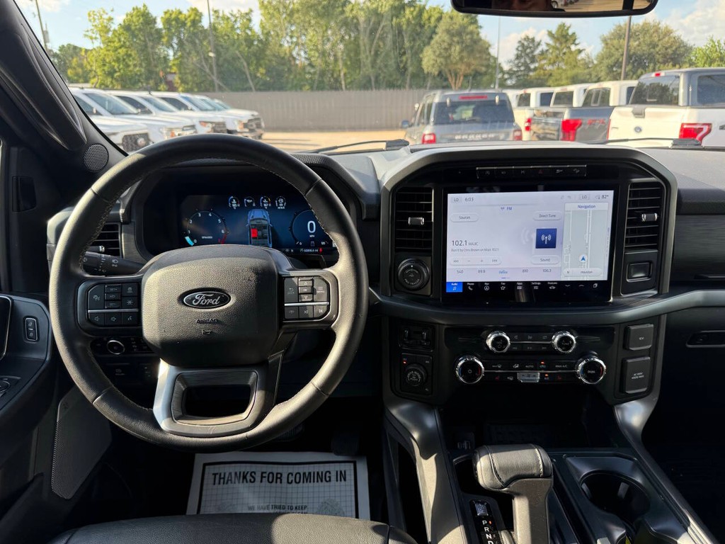Ford F-150 Vehicle Full-screen Gallery Image 21