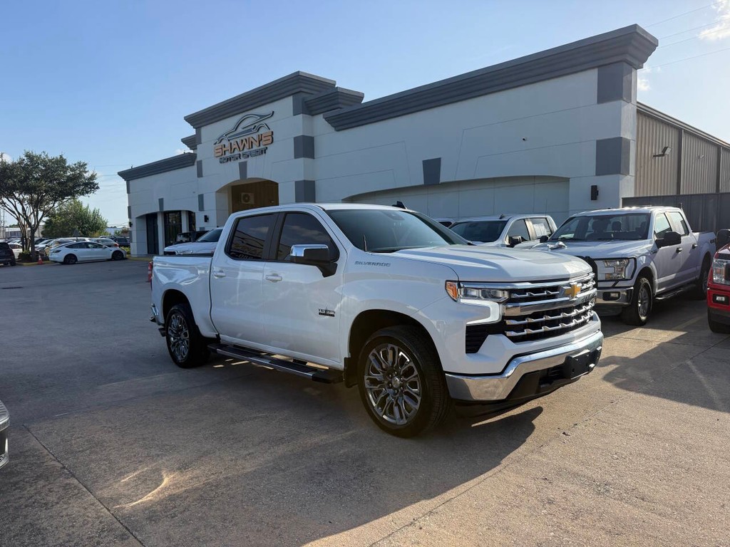Chevrolet Silverado 1500 Vehicle Full-screen Gallery Image 02
